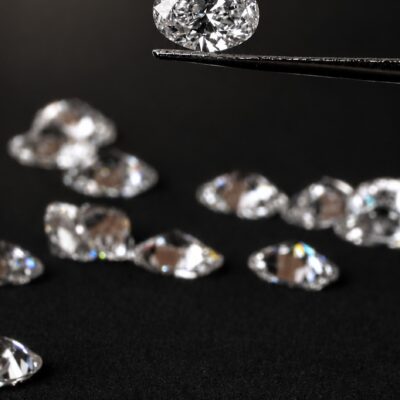 💎 Diamonds are not just jewelry, they are a symbol of elegance, luxury, and forever love. ✨ Shine brighter with the timeless beauty of Lepdo Diamond. Crafted to make every moment special and unforgettable. 🌟 Because you deserve brilliance that lasts forever. 💍 📧 info@lepdo.com 🌐 www.lepdodiamonds.com #LepdoDiamond #DiamondJewellery #LuxuryStyle #TimelessElegance #ForeverShine #DiamondLove #PremiumJewellery #SparkleEveryday #ElegantLook #LuxuryLifestyle