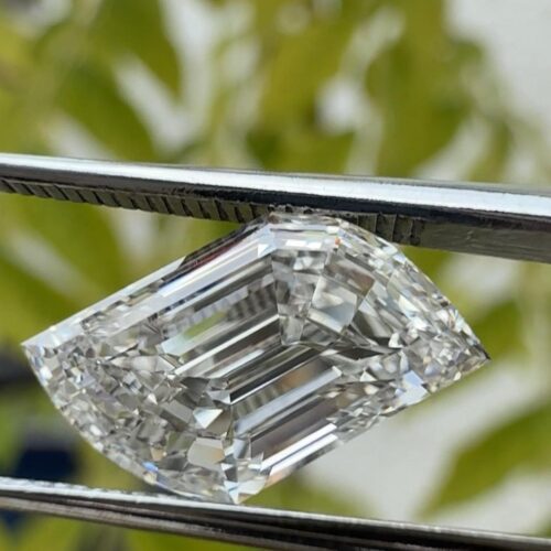 Emerald Cut Lab Grown Diamond – Colorless D–F VVS–VS