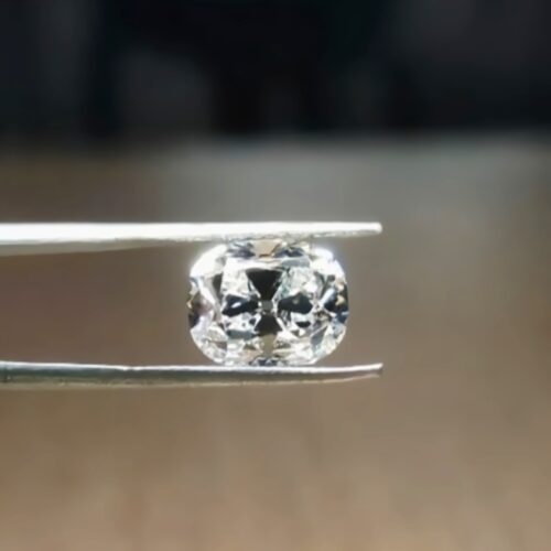 Elegant Cushion Cut Lab-Grown Diamond – IGI Certified | VS–VVS Clarity