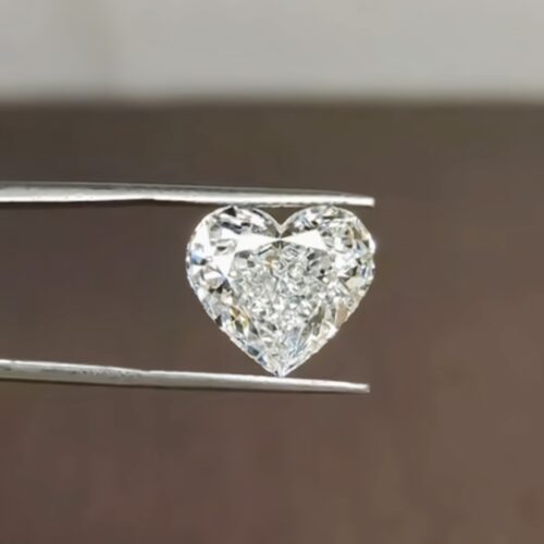 Heart Cut Lab Grown Diamond – Colorless D–F VS–VVS