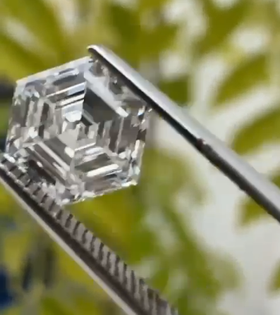 lab grown diamond