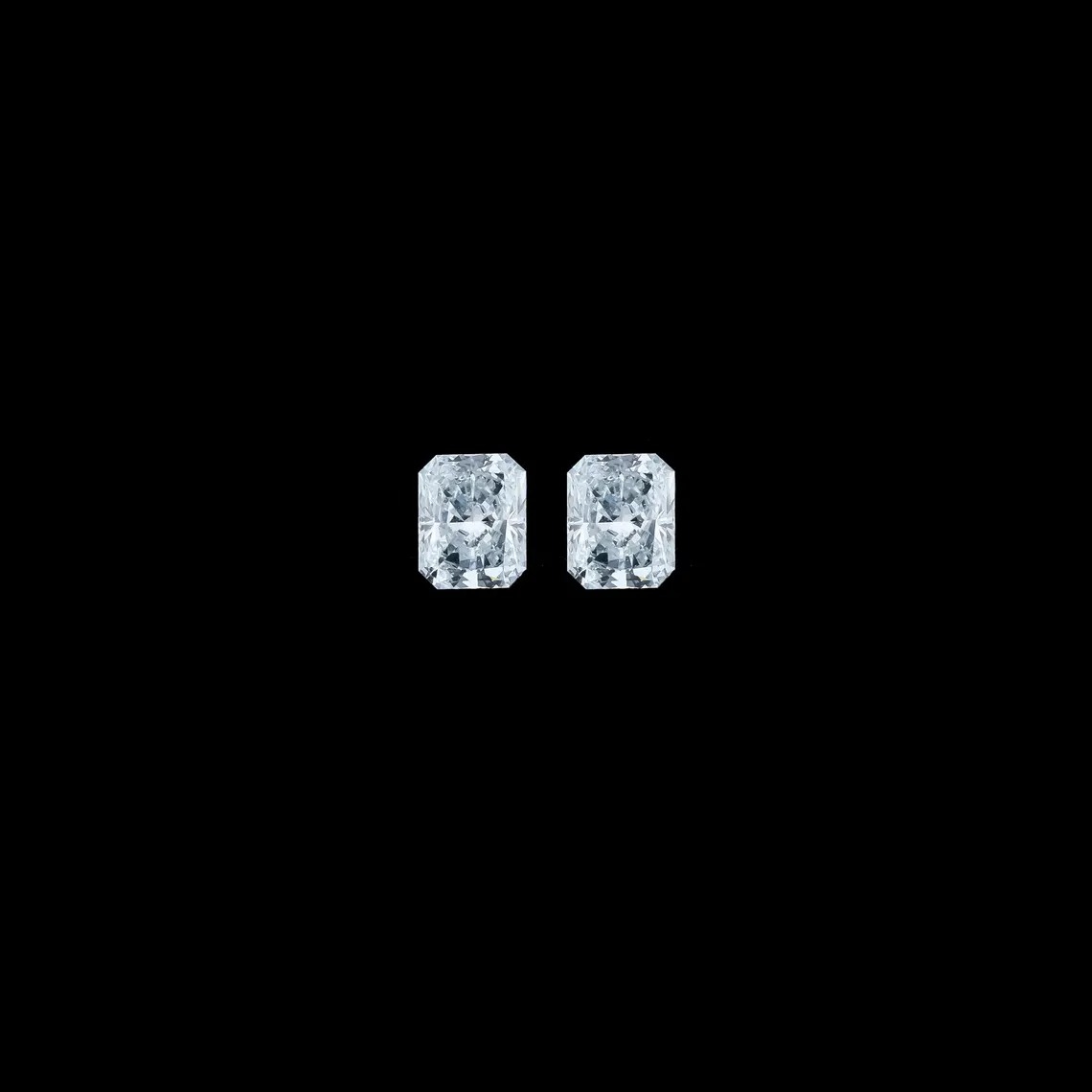 imgi 114 il 1140xN.6407977045 itko Radiant Cut Lab Grown Diamond