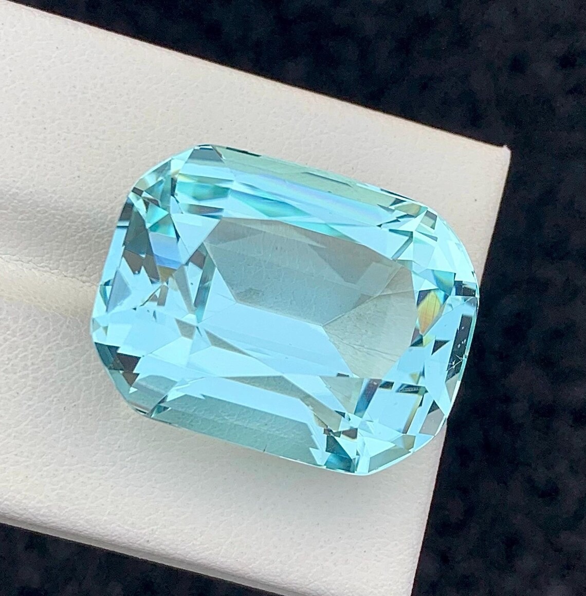 imgi 116 il 1140xN.7310410774 47v1 fancy cut