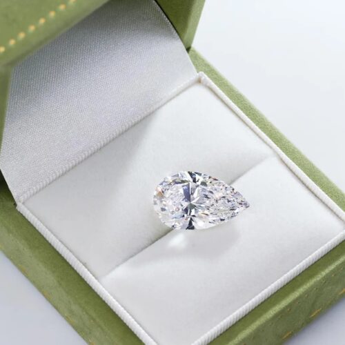 Elegant Lab Grown Oval Diamond